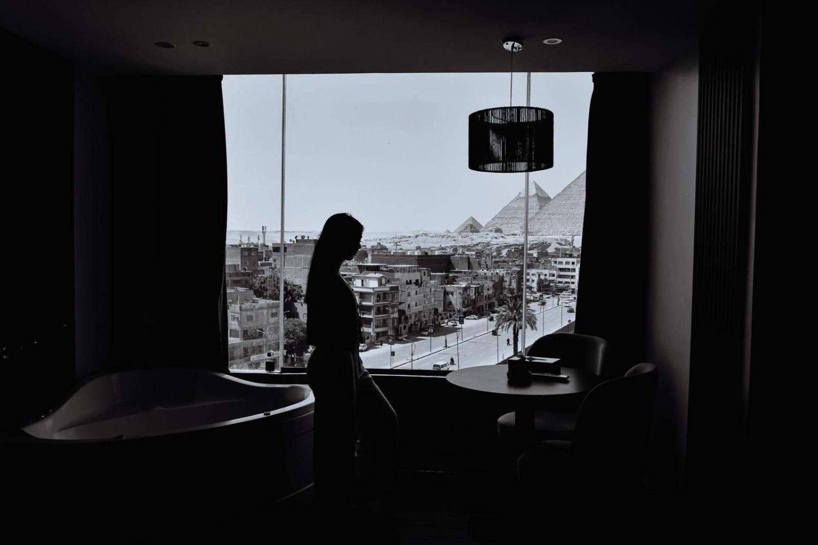 Rotana Pyramids View Vandrarhem Nazlet el-Sîsi Exteriör bild